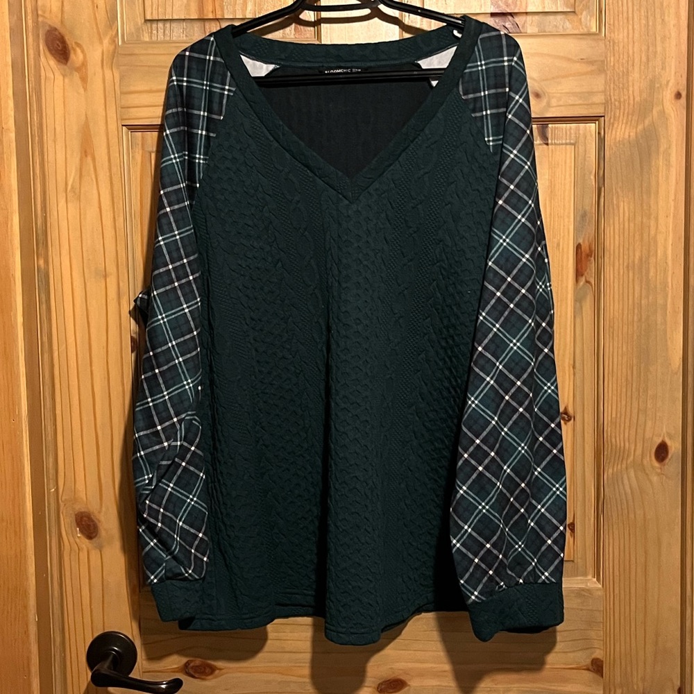 Plaid Sleeve Textured BloomChic shirt